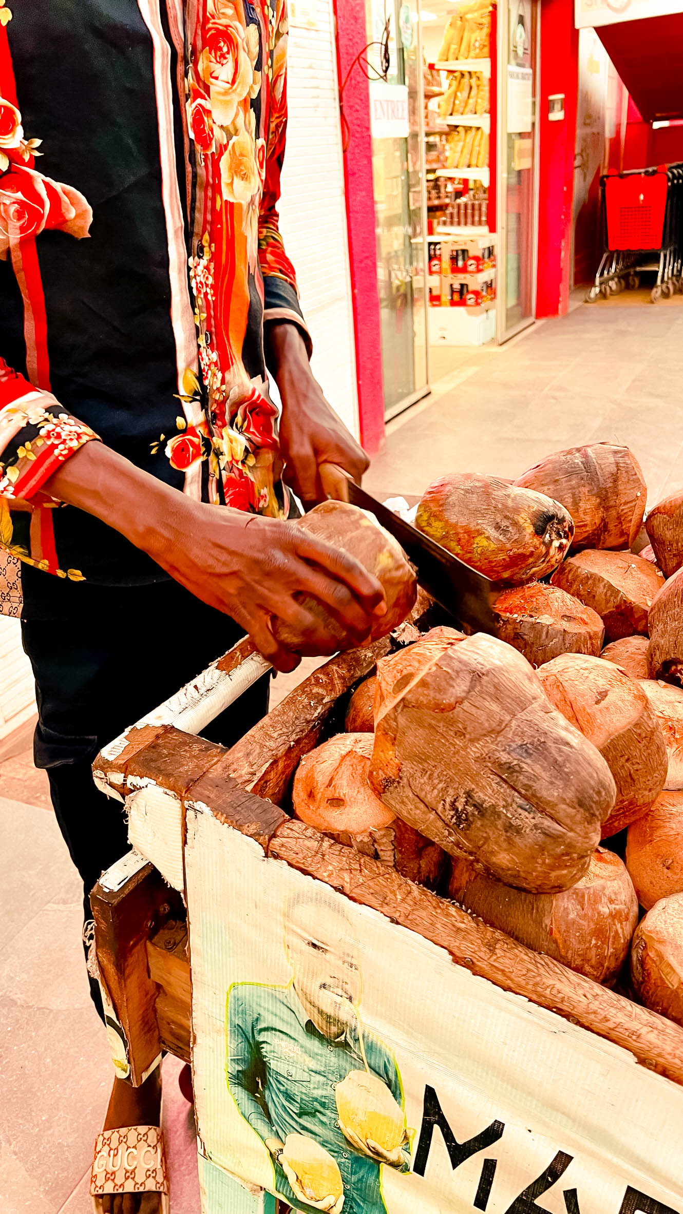 Pays d'Afrique à visiter : Visiter Bamako, manger noix de coco